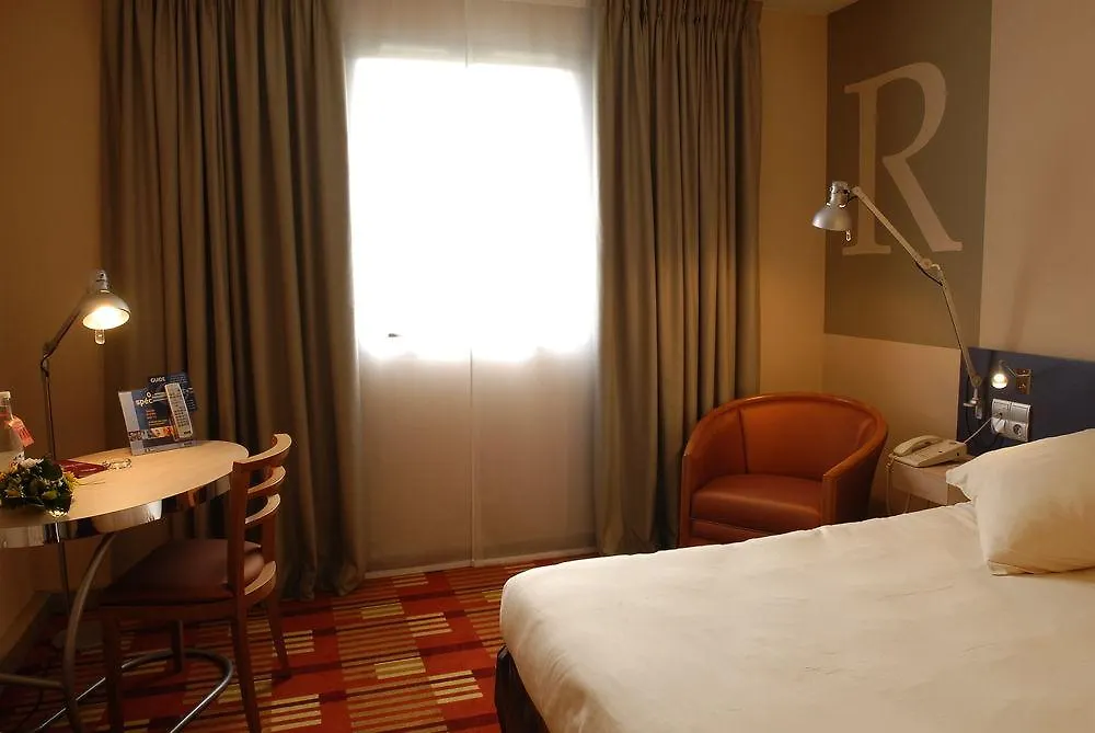 **** Hotel Mercure Rennes Centre Parlement Francie